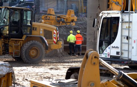 construction site, engineer, construction machinery, construction worker, helmet, construction manager, construction manager, construction manager, construction manager, construction manager, construction manager